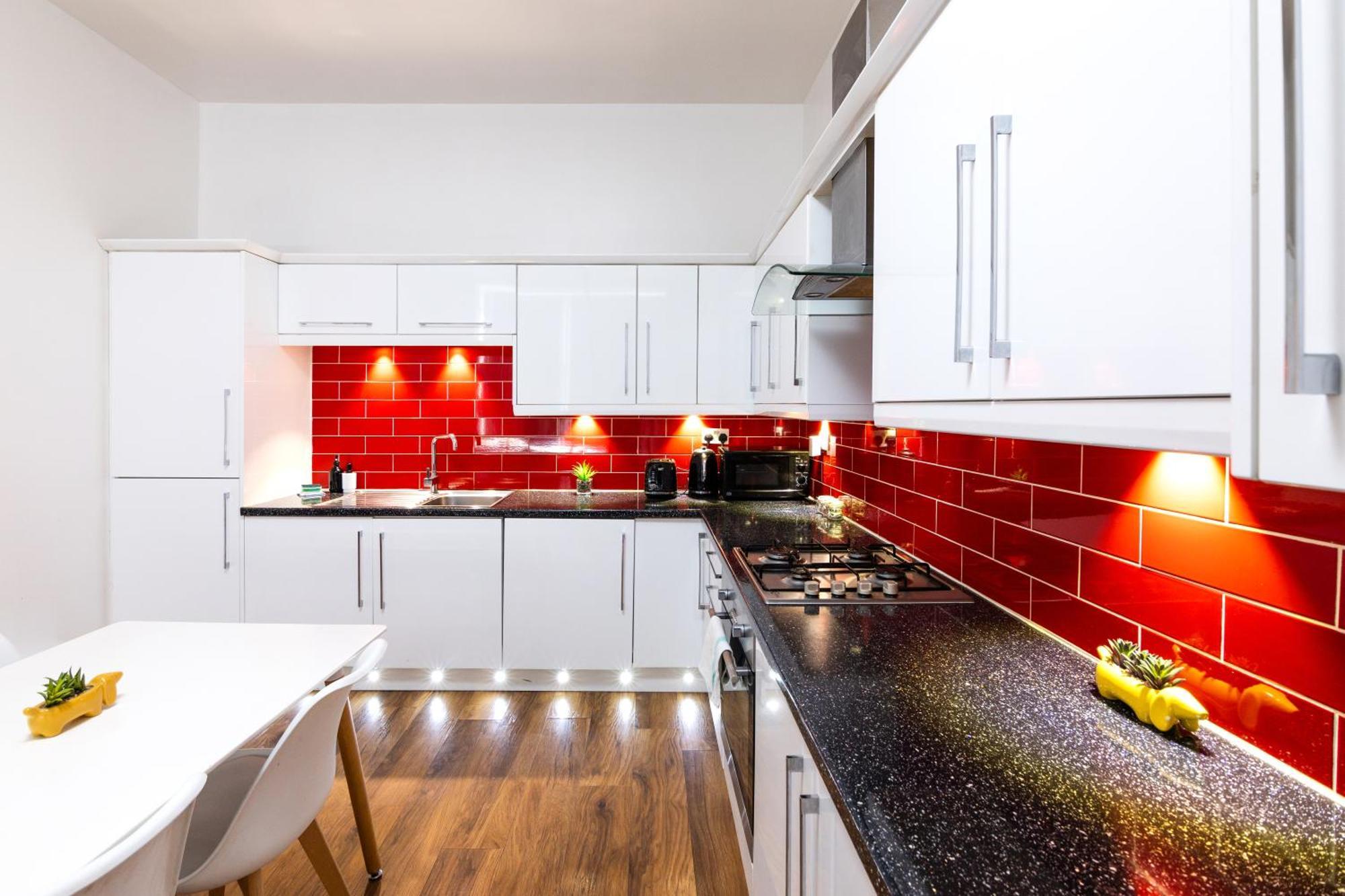 Spacious Apartment Close To City Centre With Secure Parking Leeds  Exteriér fotografie