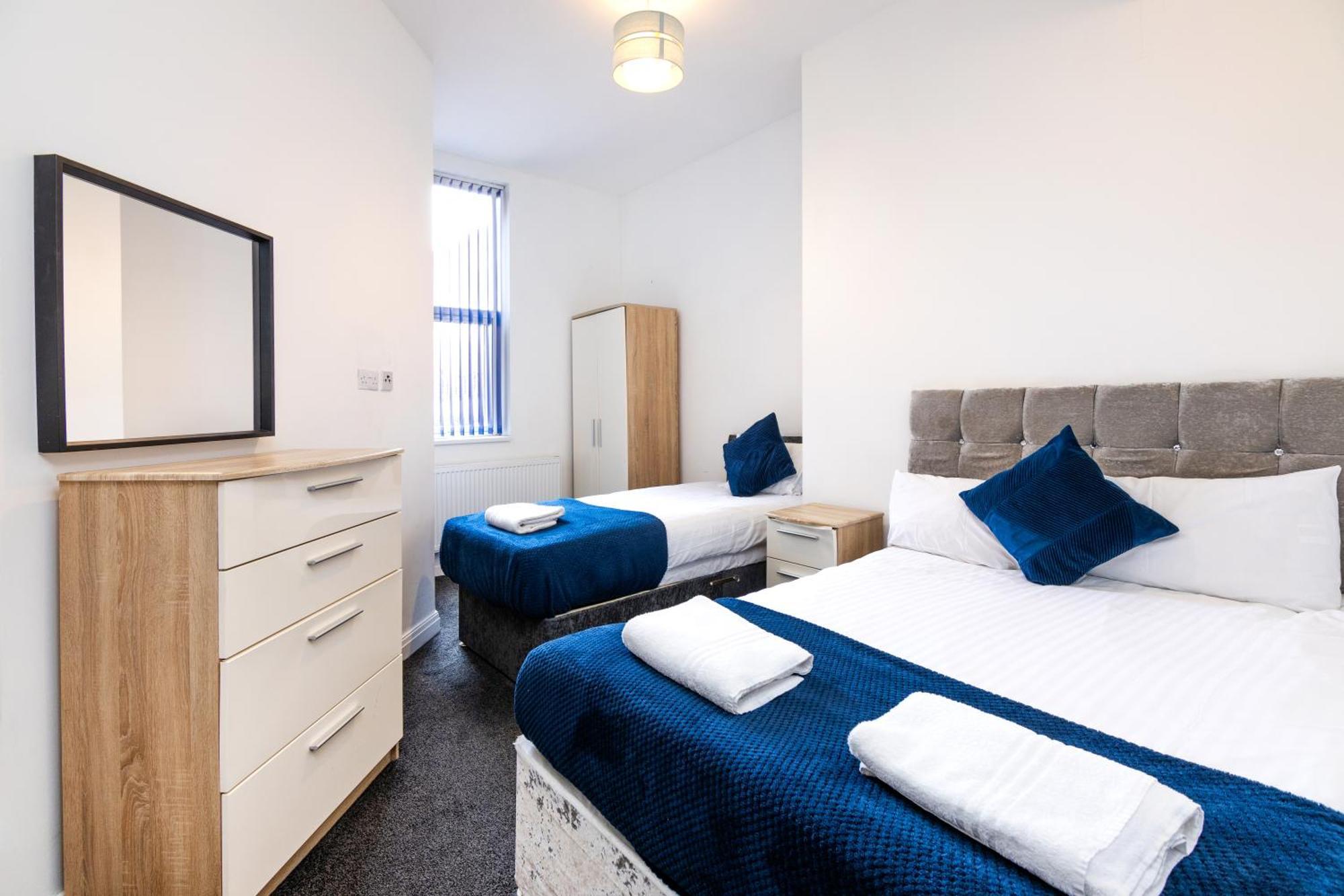 Spacious Apartment Close To City Centre With Secure Parking Leeds  Exteriér fotografie